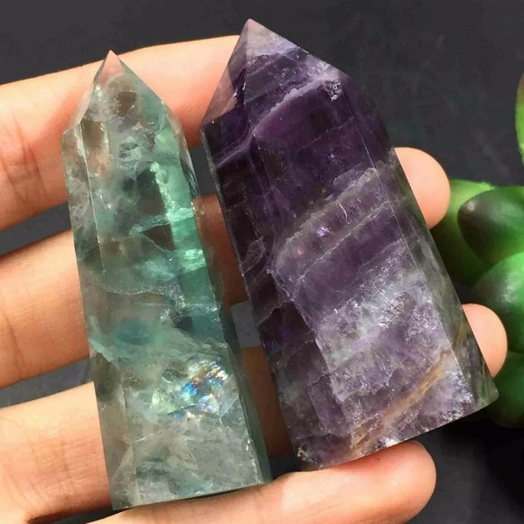 Two Fluorite gemstone towers green and purple - Picture 2 of 8
